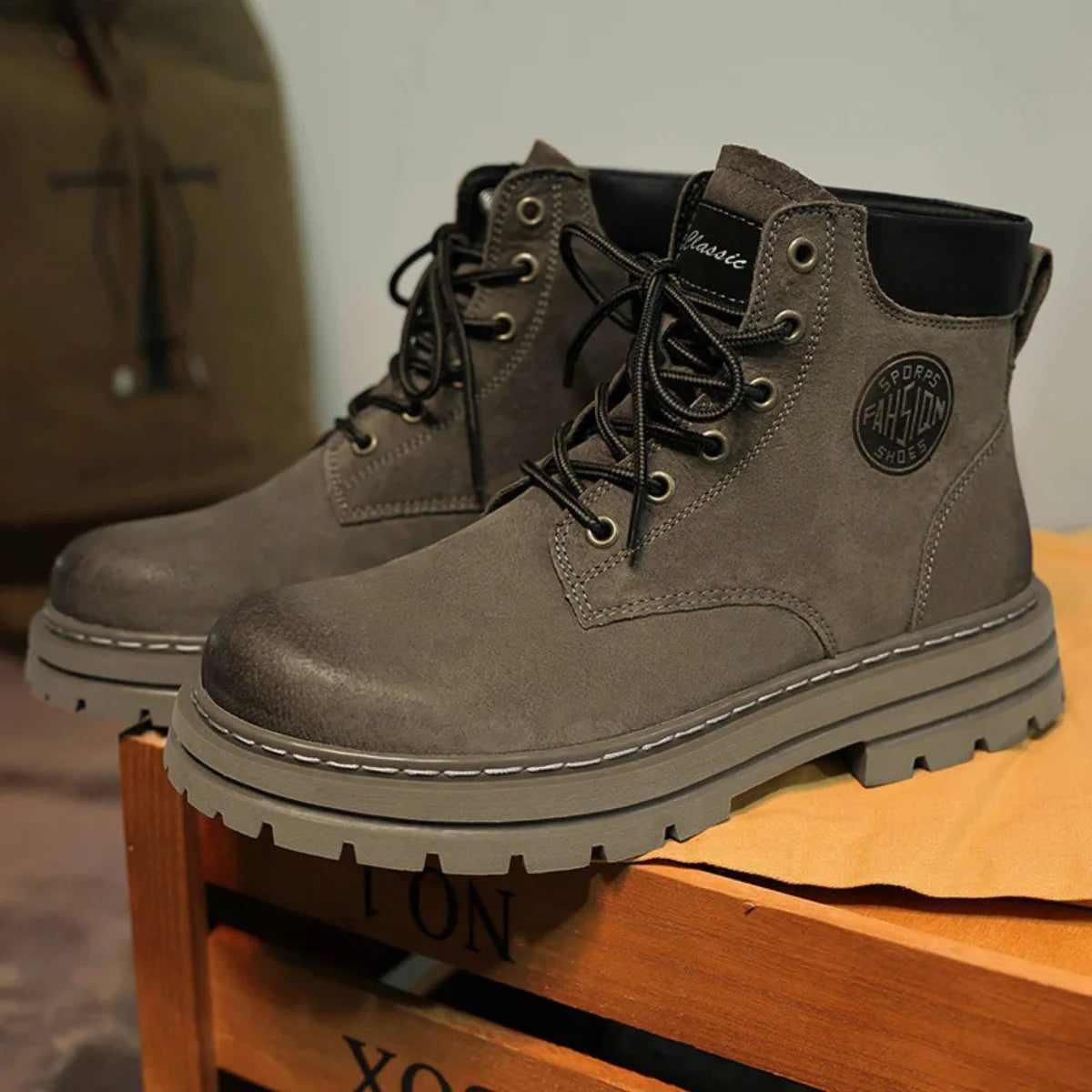 Unisex Heritage „Martin“ Work Boots – Wildleder, Grip-Sohle & Ganztägiger Komfort
